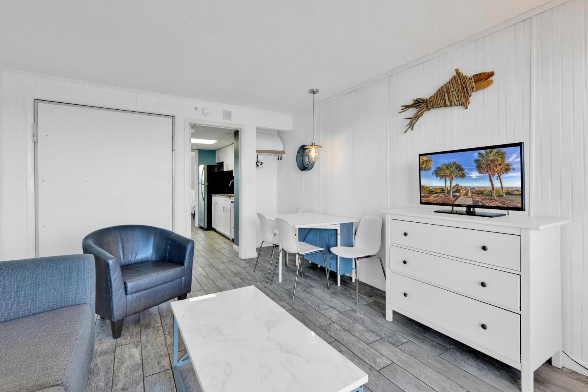 Hosteeva Boardwalk Ocean-Front Condo Миртл-Бич Экстерьер фото