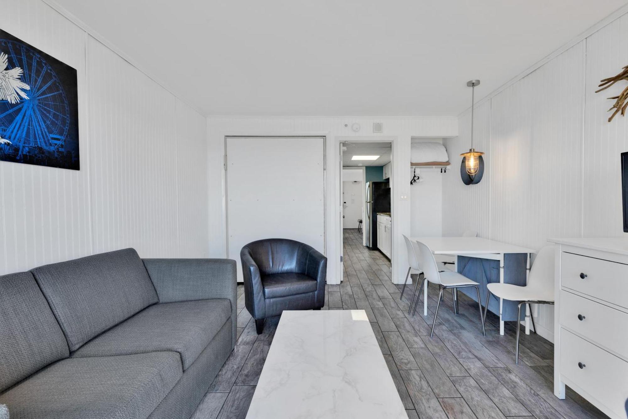 Hosteeva Boardwalk Ocean-Front Condo Миртл-Бич Экстерьер фото
